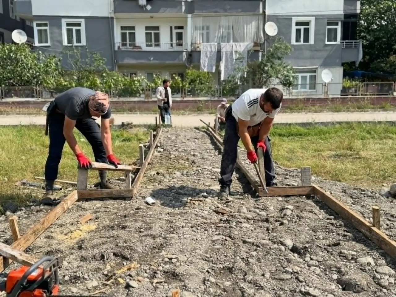 Taşova Belediyesi Sahada 4
