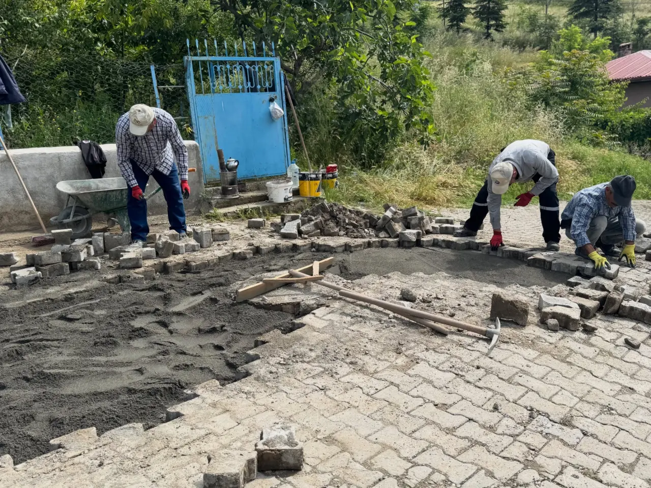 Taşova Belediyesi Sahada 2