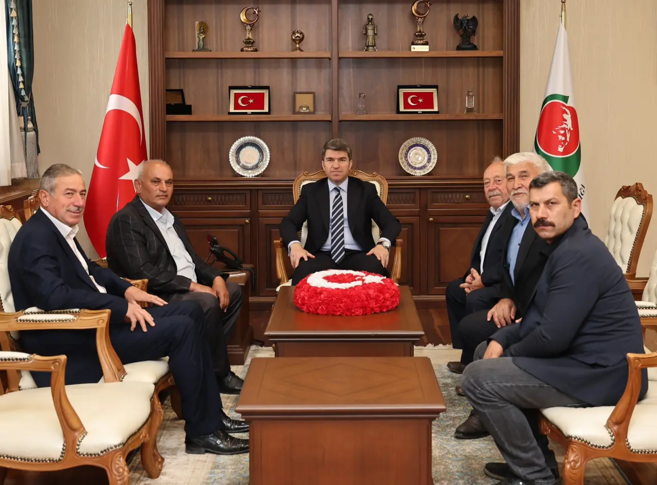 Vali Önder Bakan’dan Yoğun Ziyaret Trafiği 3