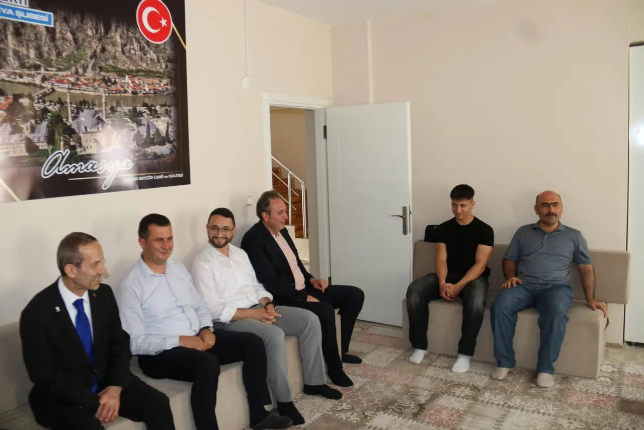 AK Parti Amasya Teşkilatı Sahada 8