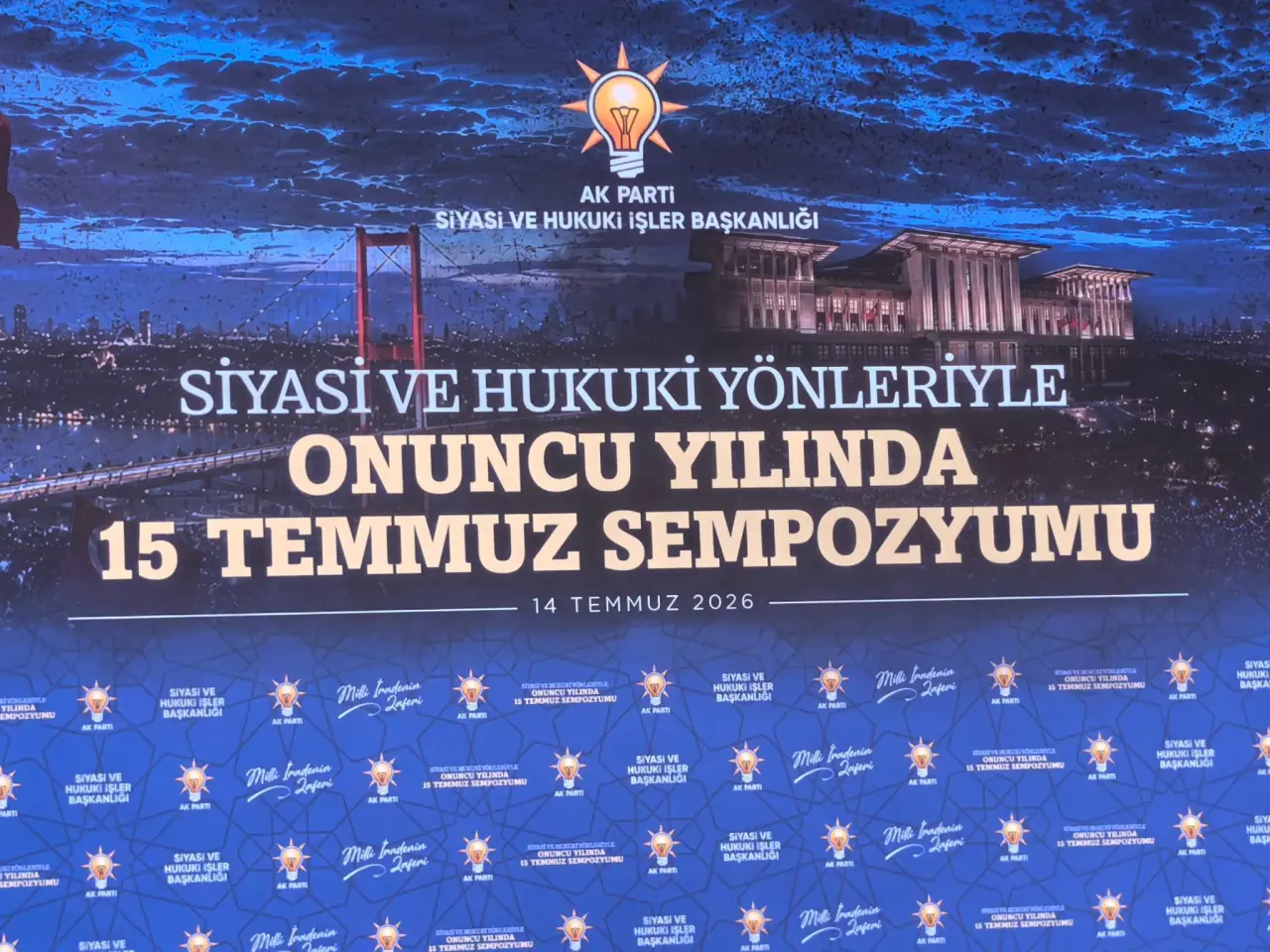 AK Parti Vekilleri Sempozyumda 1