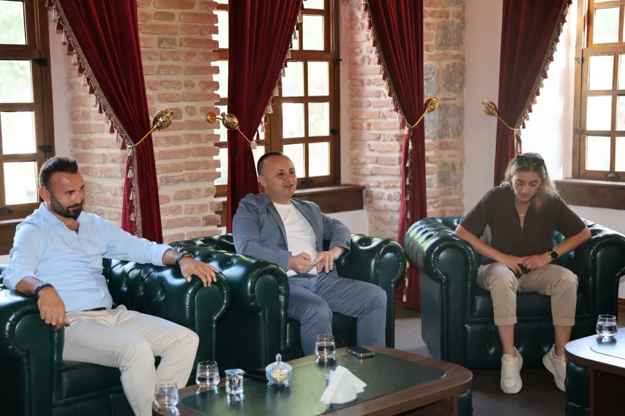 Amasis Kadın FK'dan Başkan Sevindi'ye Ziyaret 2
