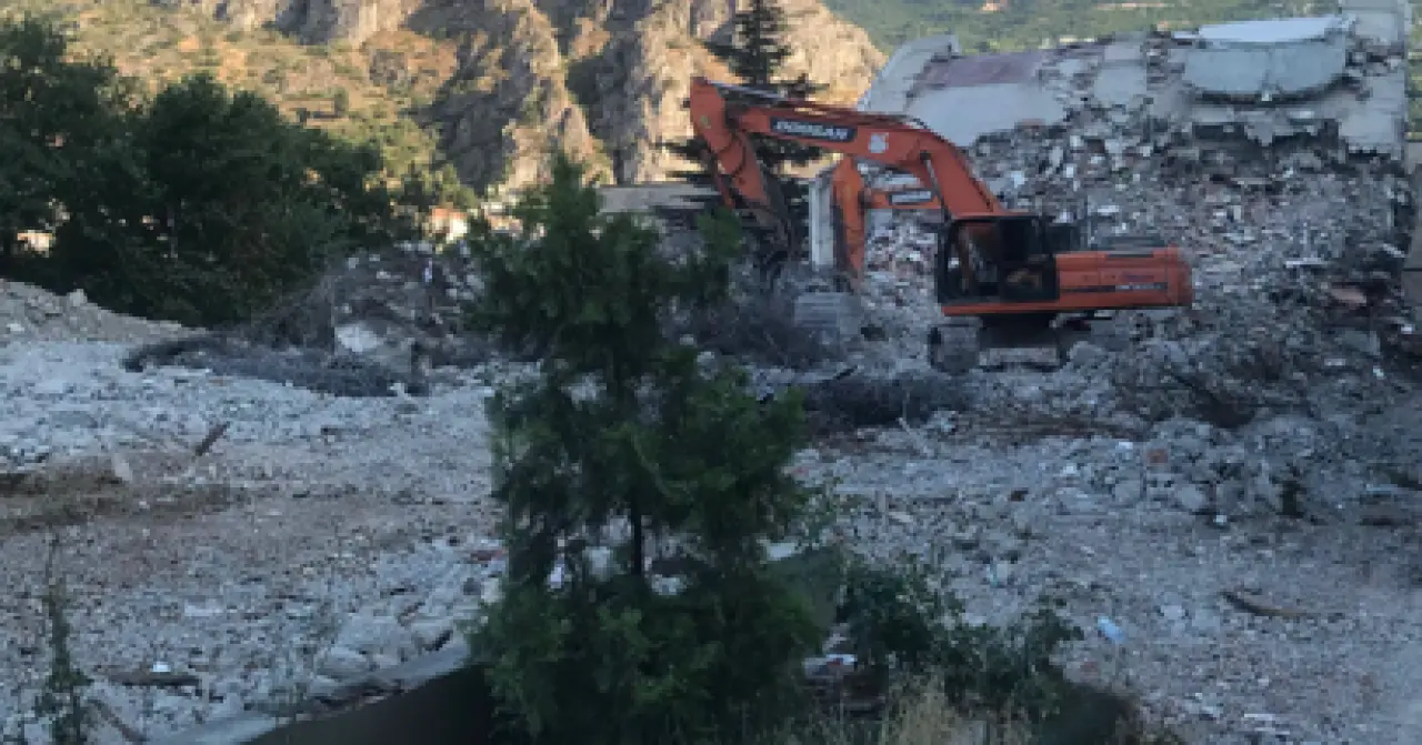 Amasya Belediyesi İhmale Geçit Vermedi 2