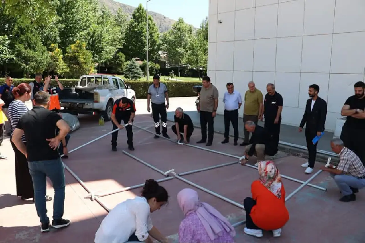 Amasya Üniversitesi Personeline AFAD'dan Afet ve Acil Durum Eğitimi 4