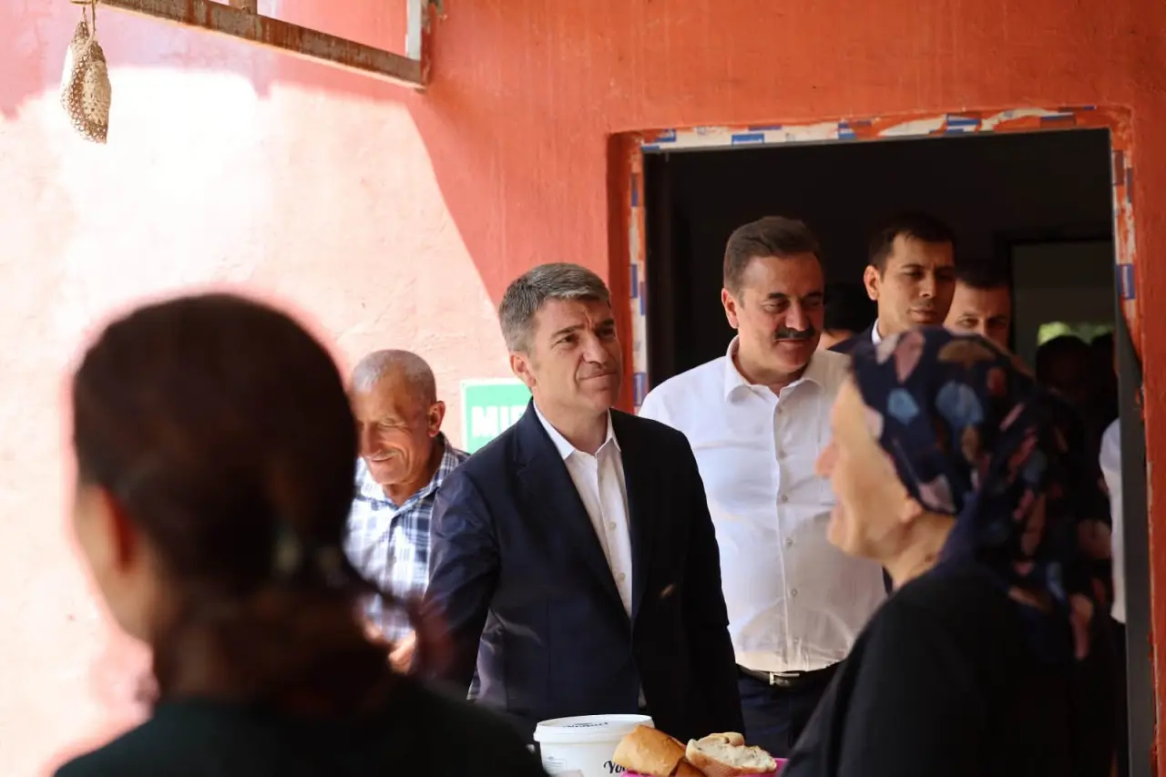 Amasya Valisi Önder Bakan'dan Köylere Yakın Mesai 3