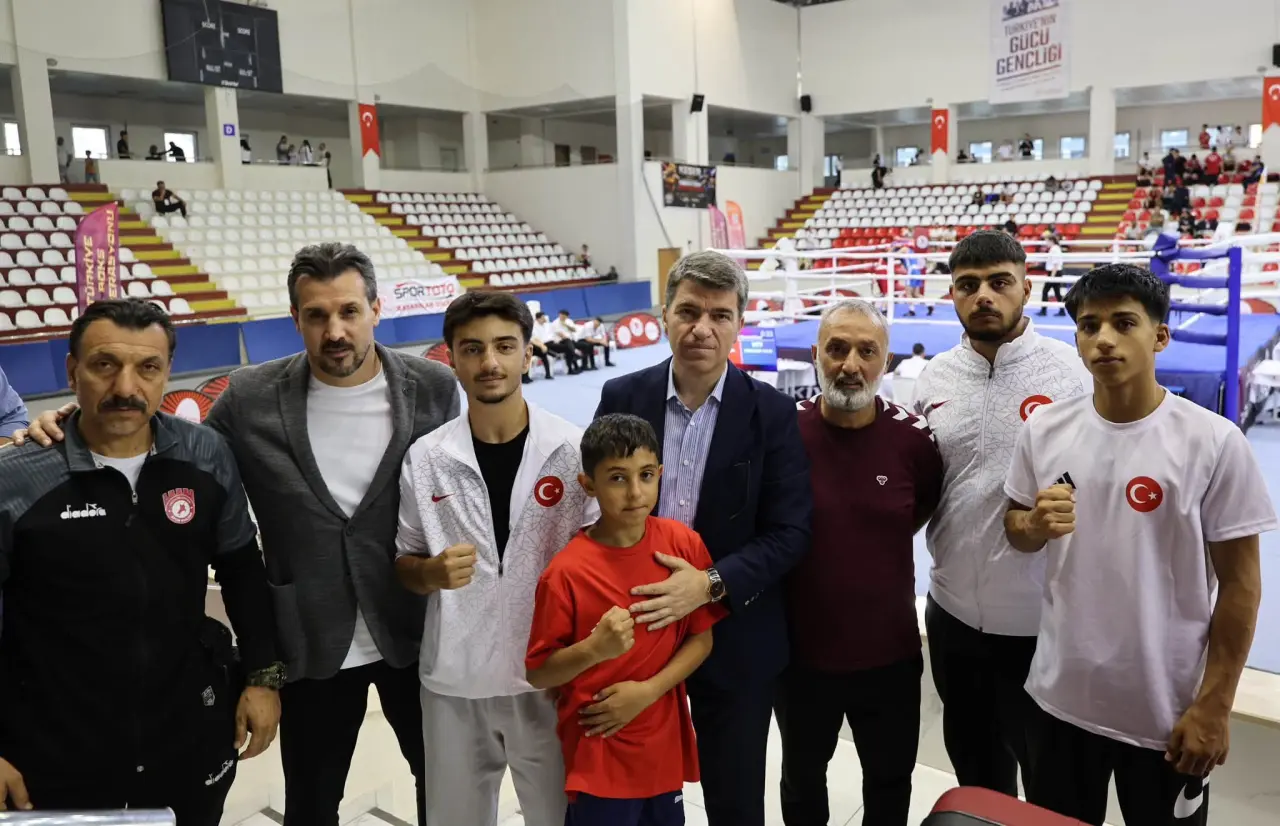 Amasya'da Boks Heyecanı Başladı 5