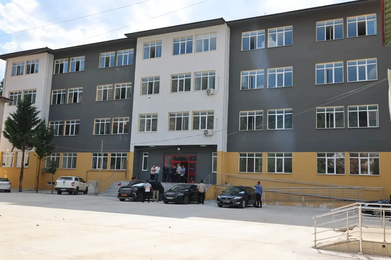 Amasya’da Eğitime Dev Yatırım 4
