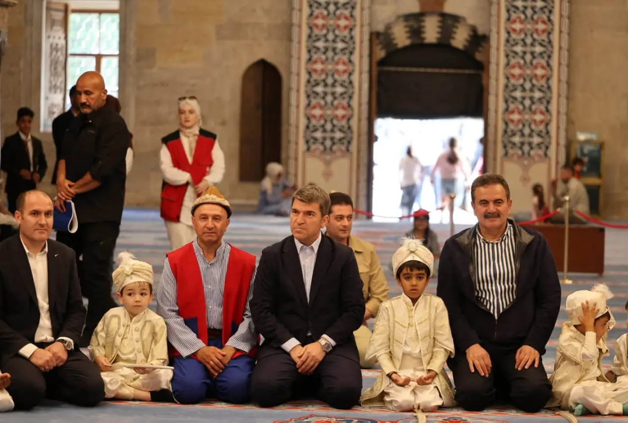 Amasya’da Geleneksel Toplu Sünnet Şöleni Coşkusu! 3