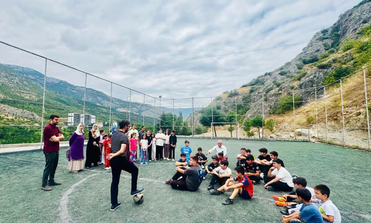 Amasya'da Zararlı Alışkanlıklara Karşı Eğitim Hamlesi 4
