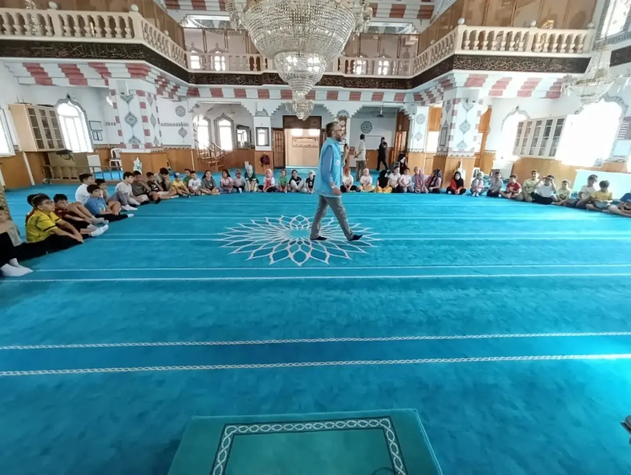 Azize Hatun Camii’nde Kur’an Kursu Coşkusu 2