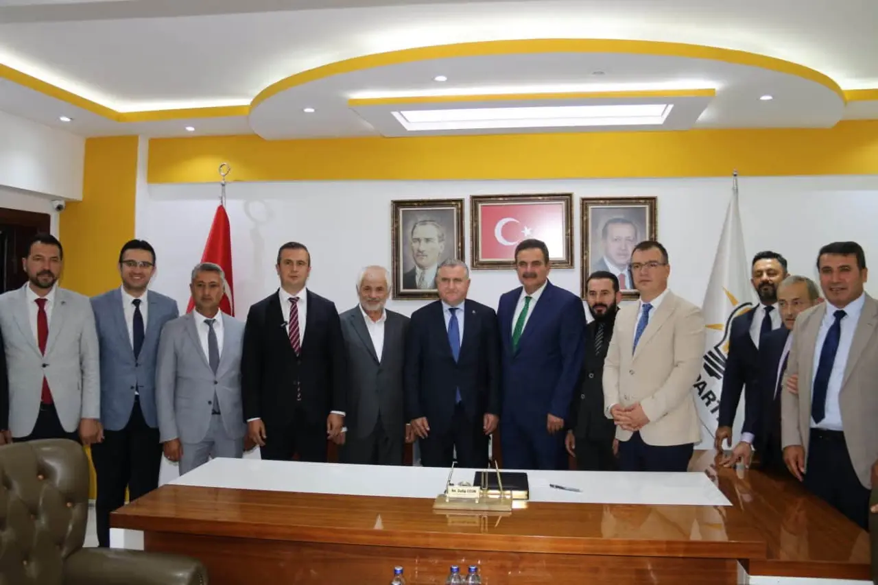 Bakan Bak Amasya AK Parti Teşkilatıyla Buluştu 7