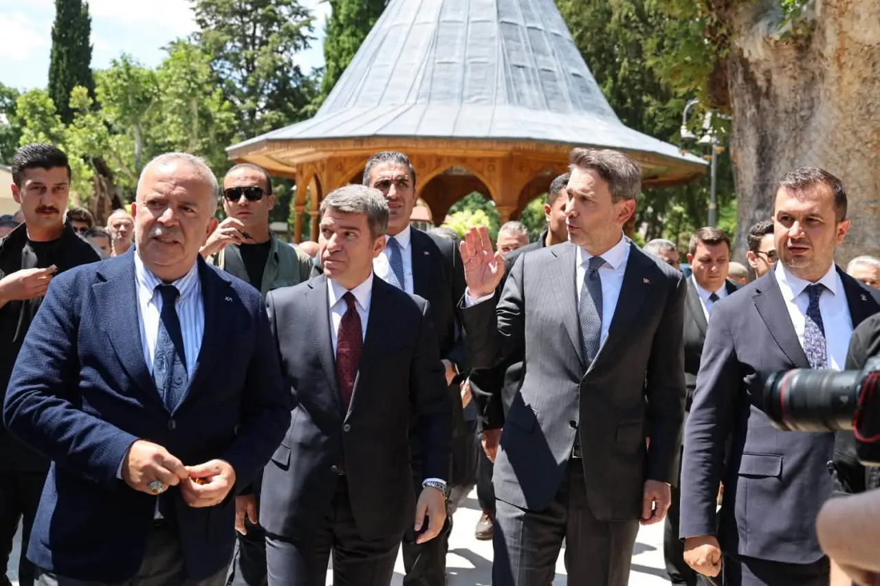 Enerji ve Tabii Kaynaklar Bakanı Amasya’da 5