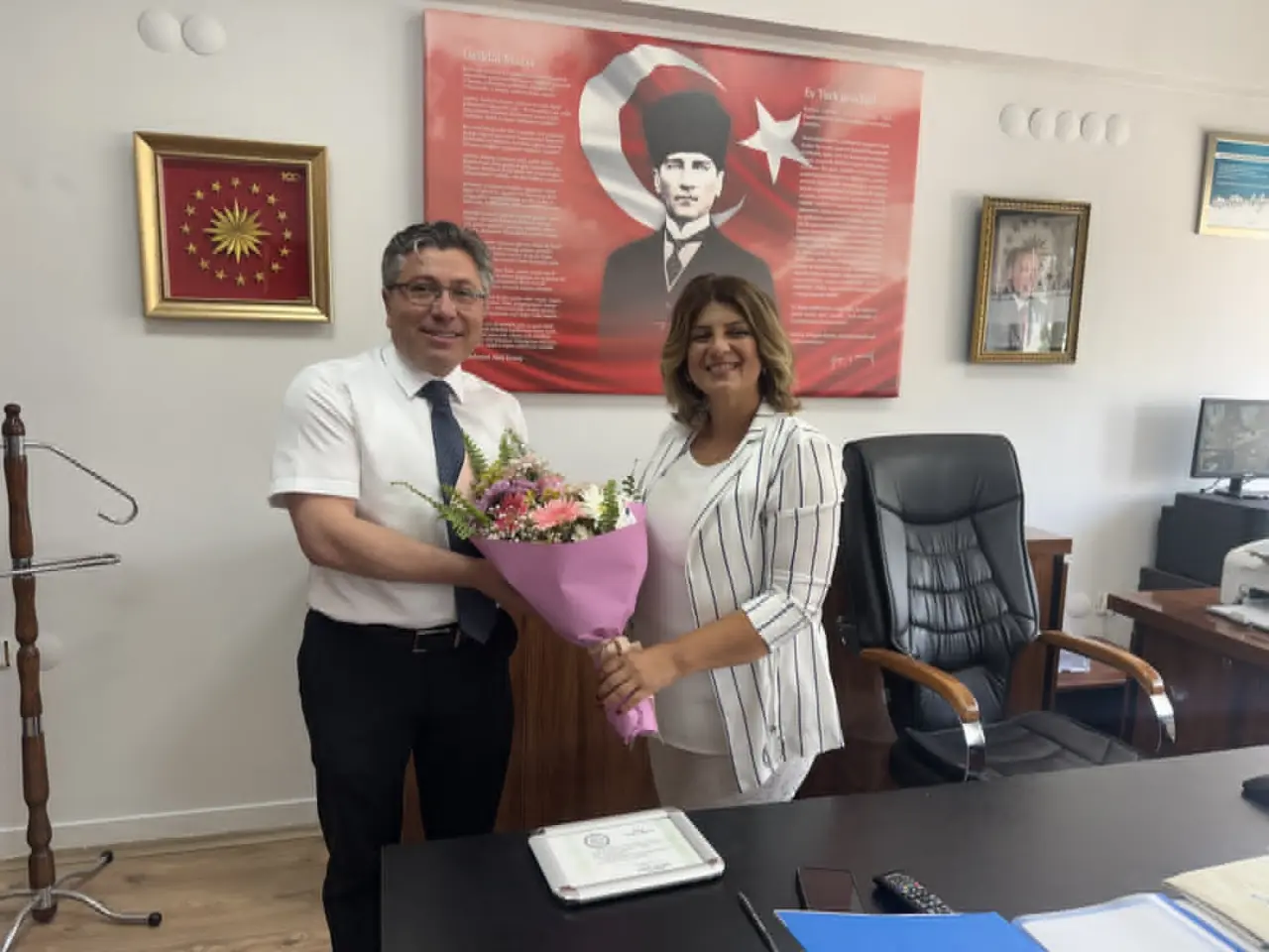 Halk Eğitim Merkezi'nde Duygusal Veda! Zeynel Sözen Yeni Görevine Uğurlandı 2