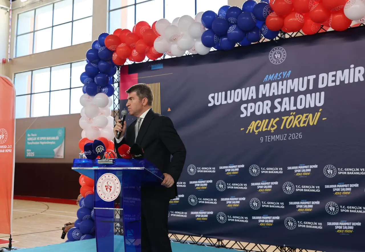 Mahmut Demir Spor Salonu Coşkulu Törenle Açıldı 3