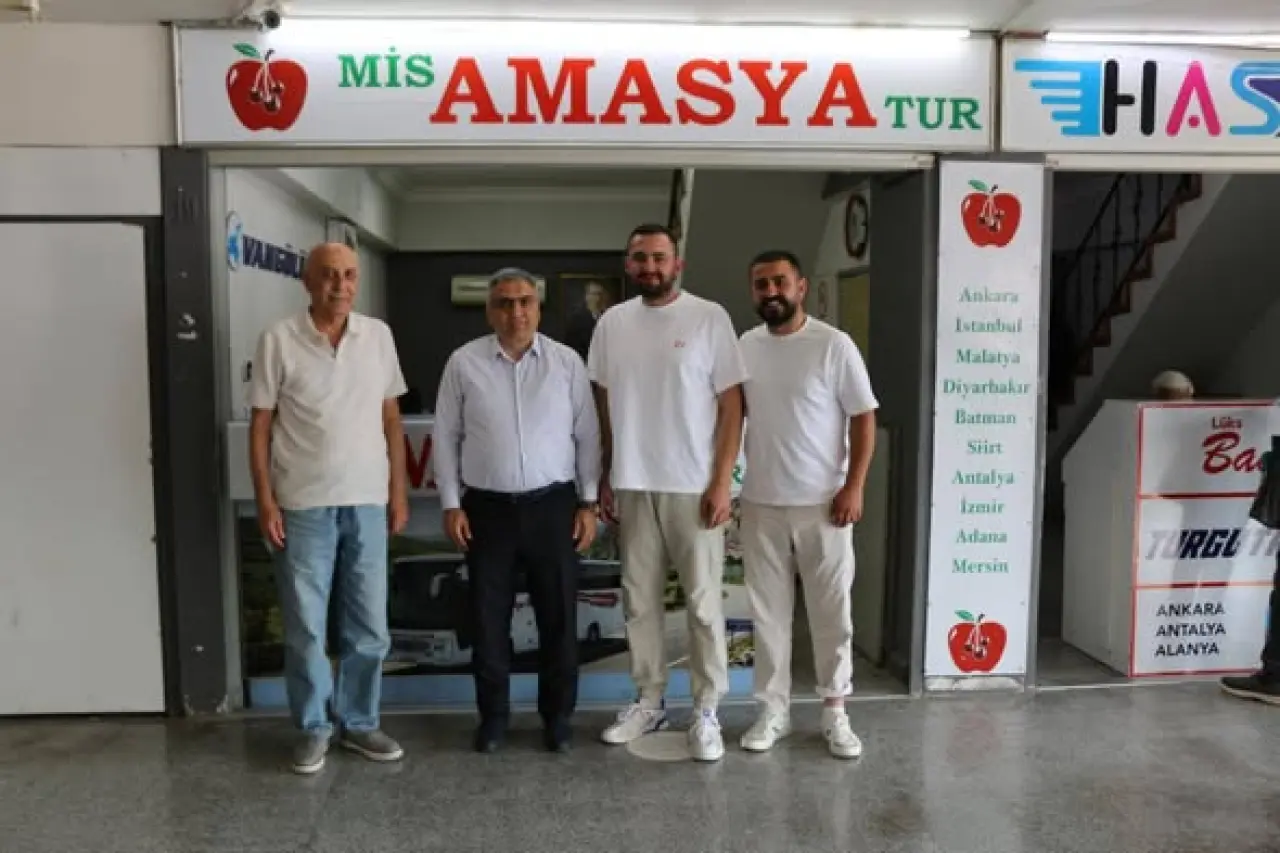 Merzifon Kaymakamı Karaaslan Esnafın Kapısını Tek Tek Çaldı 1