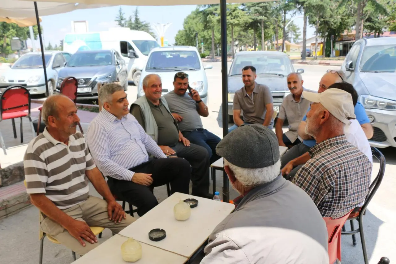 Merzifon Kaymakamı Karaaslan Esnafın Kapısını Tek Tek Çaldı 4