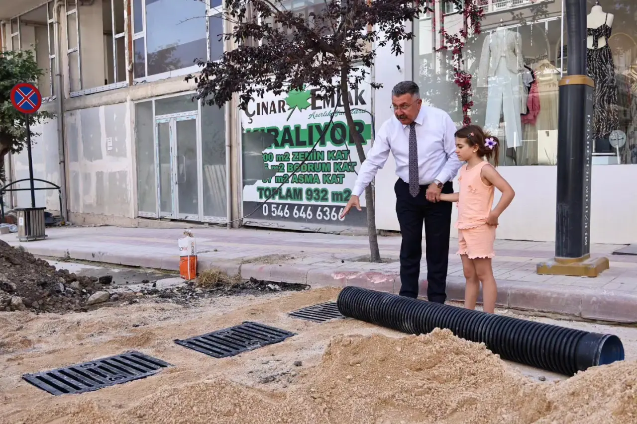 Merzifon’da Altyapı Çalışmalarına Minik Denetçi 1