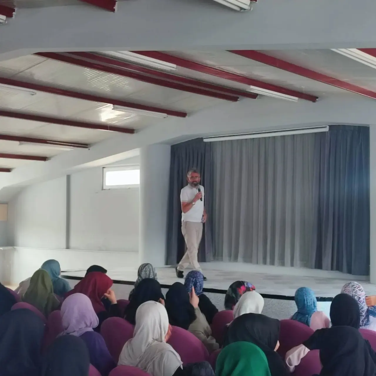 Merzifon'da Gençlere Bağımlılık Semineri 1