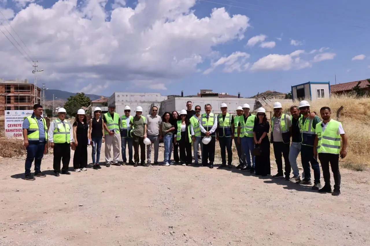 Merzifon'da Tarihi Altyapı Hamlesi! Başkan Kargı: "Yine Olsa Yine Yaparım" 14
