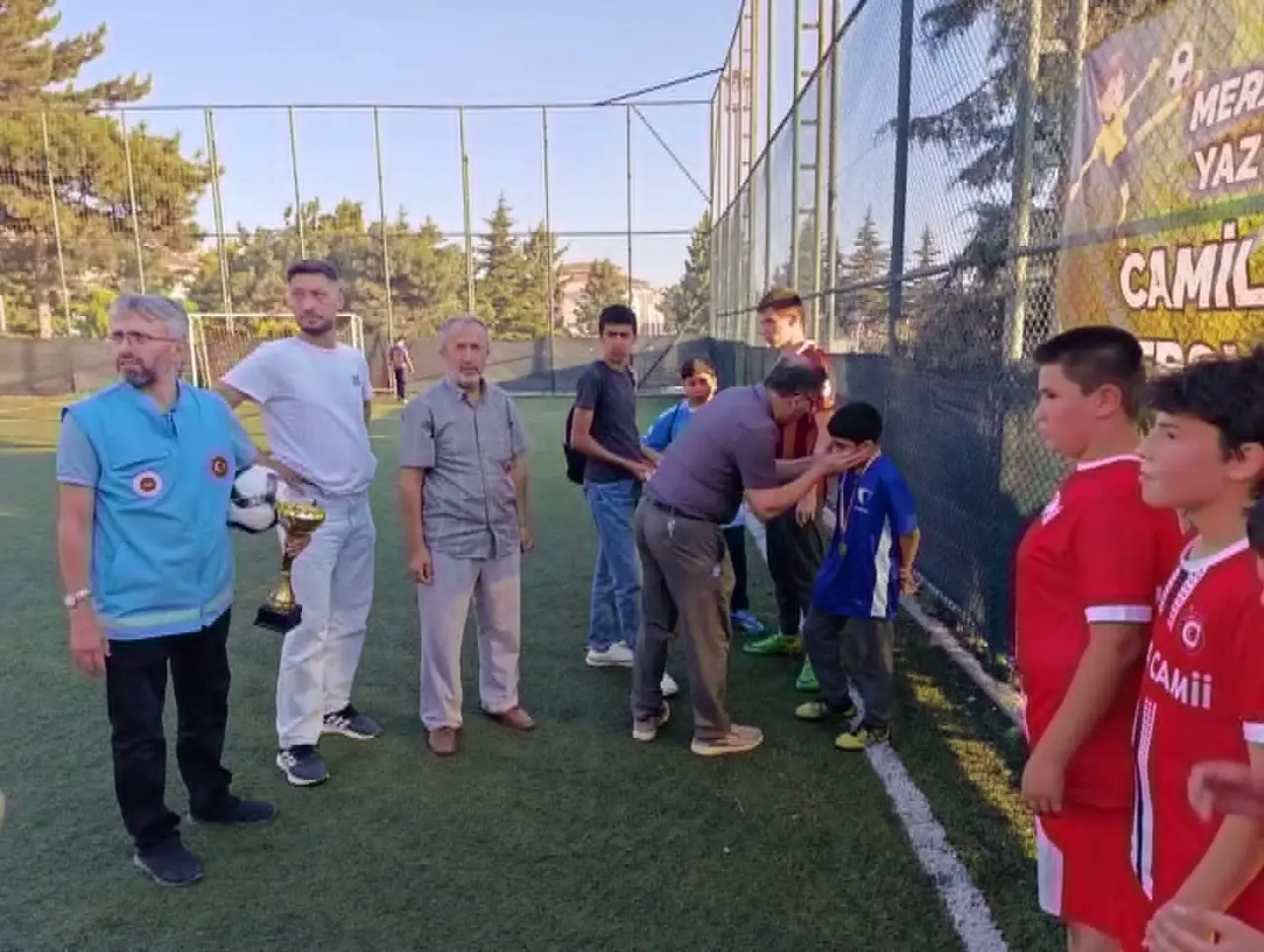 Merzifon’da Yaz Kur’an Kursları Futbol Turnuvasının Şampiyonu Kuba Camii Oldu 2