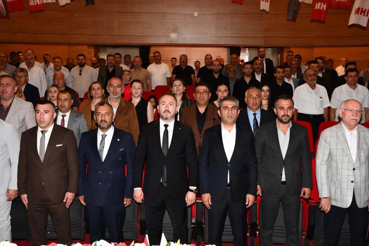 MHP'de İlçe Kongreleri Tamamlandı! Şuayip Ak: "Sahada Daha Güçlü Olacağız" 2