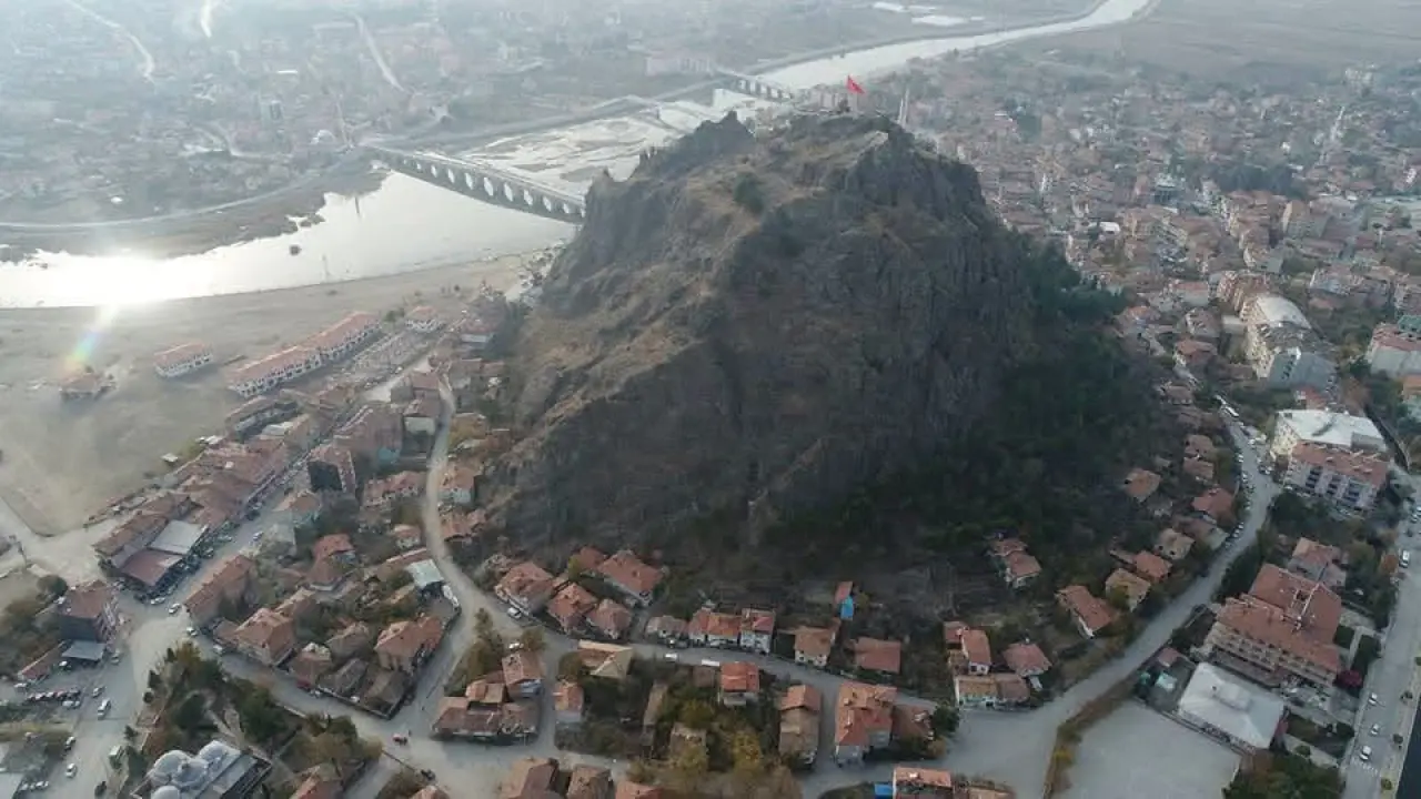 Osmancık Kalesi Çevresinde Yıkım Başlıyor! 4