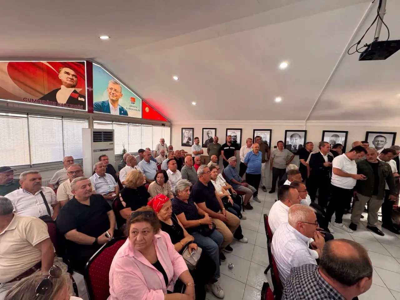 Özgür Karabat Amasya'da Teşkilatla Buluştu 5