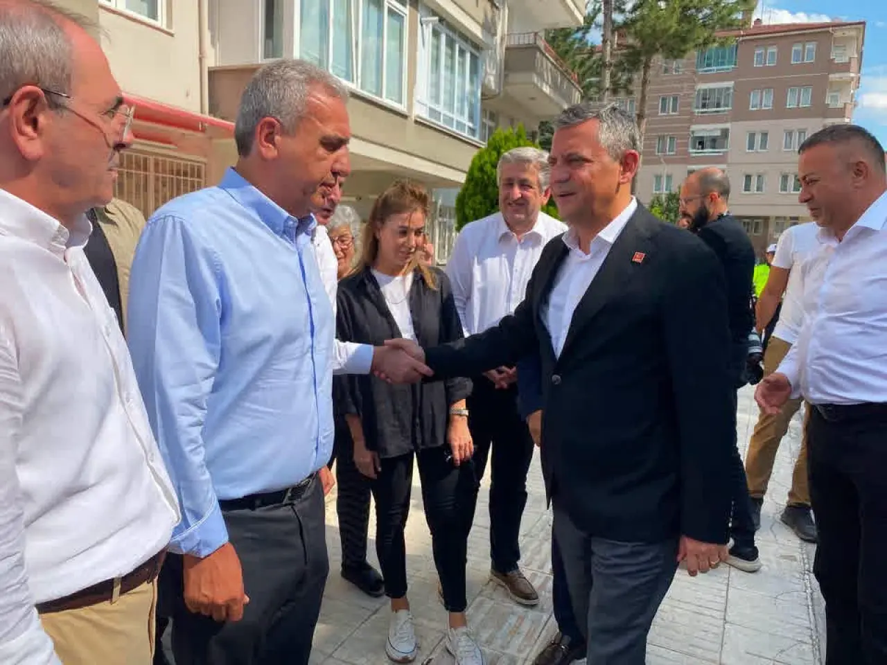 ÖZGÜR ÖZEL, TAZİYE İÇİN ÇORUM’A GELDİ 3