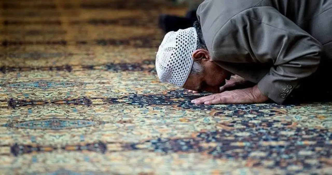 Rüyada İbadet Etmek Ne Anlama Gelir? İşte Diyanet ve Rüya Tabirlerine Göre Yorumu 2