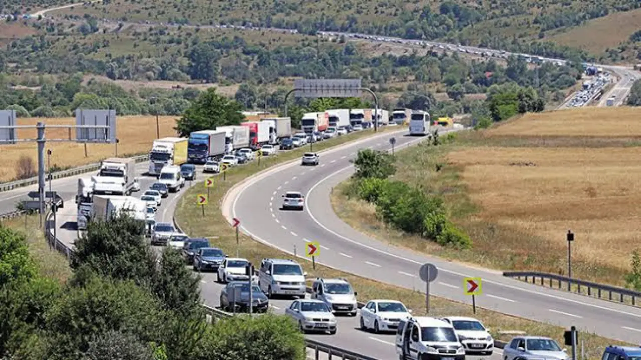Rüyada Trafik Görmek Ne Anlama Gelir? Hayatınızda Önemli Bir Dönemeç Başlayabilir! 2