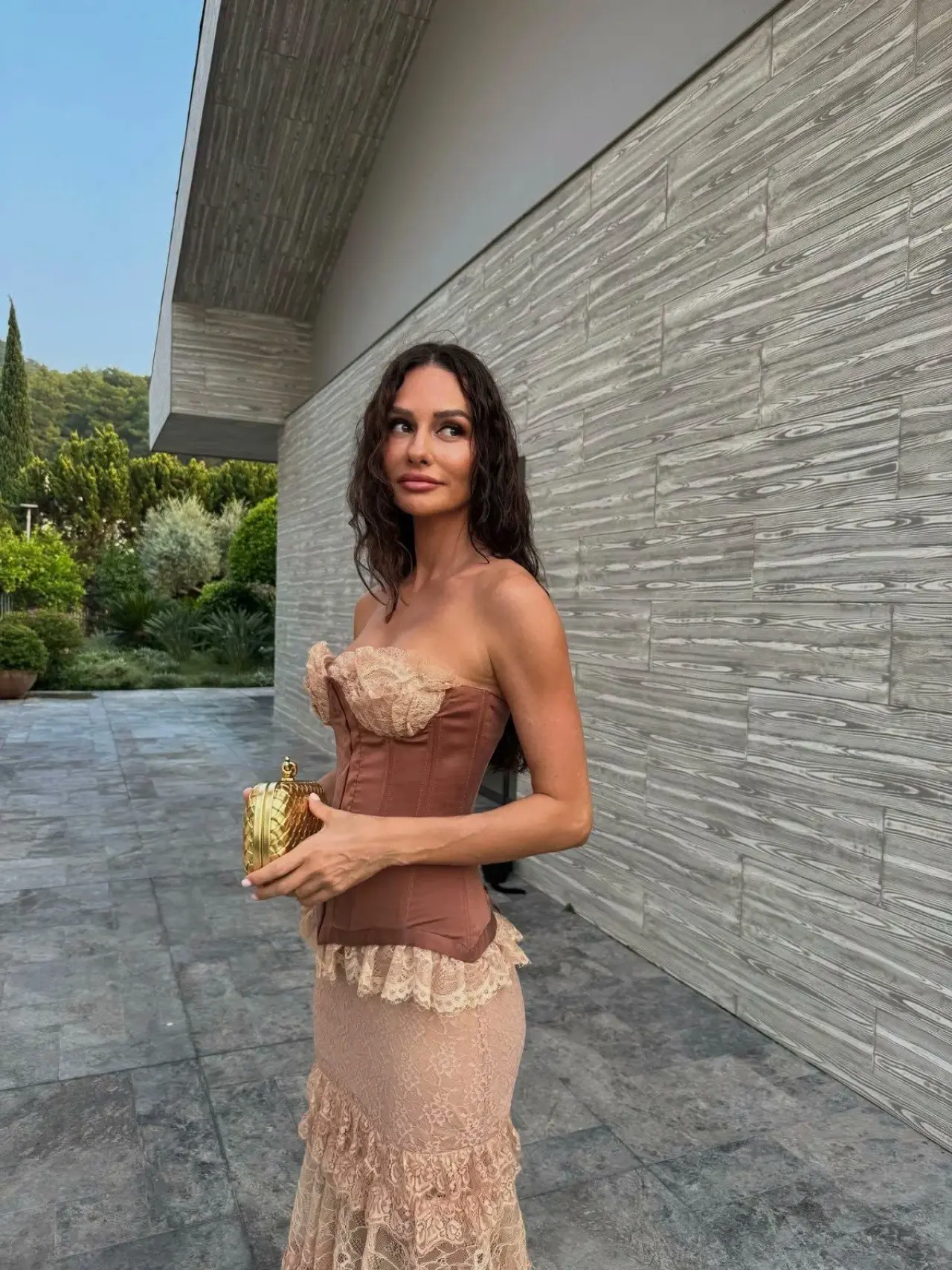 Ünlülerin Yazlıkları Yangının Ortasında Kaldı 2
