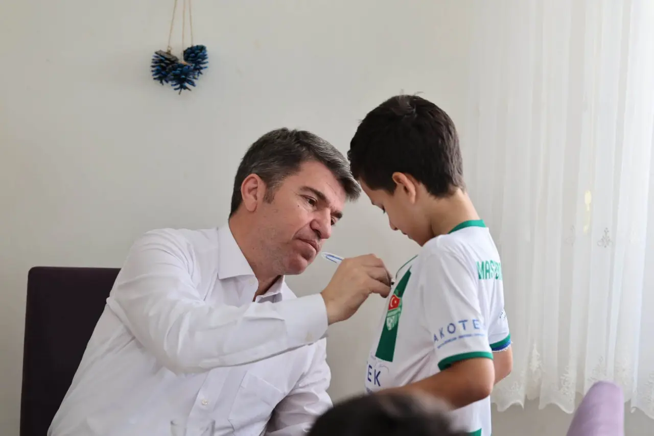Vali Bakan, Çocuk Evlerindeki Evlatlarla Buluştu 2