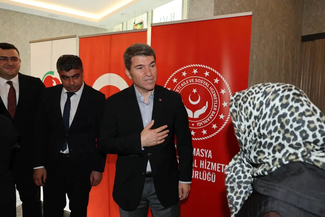 Vali Bakan Şehit Aileleri ve Gazilerle Buluştu 3