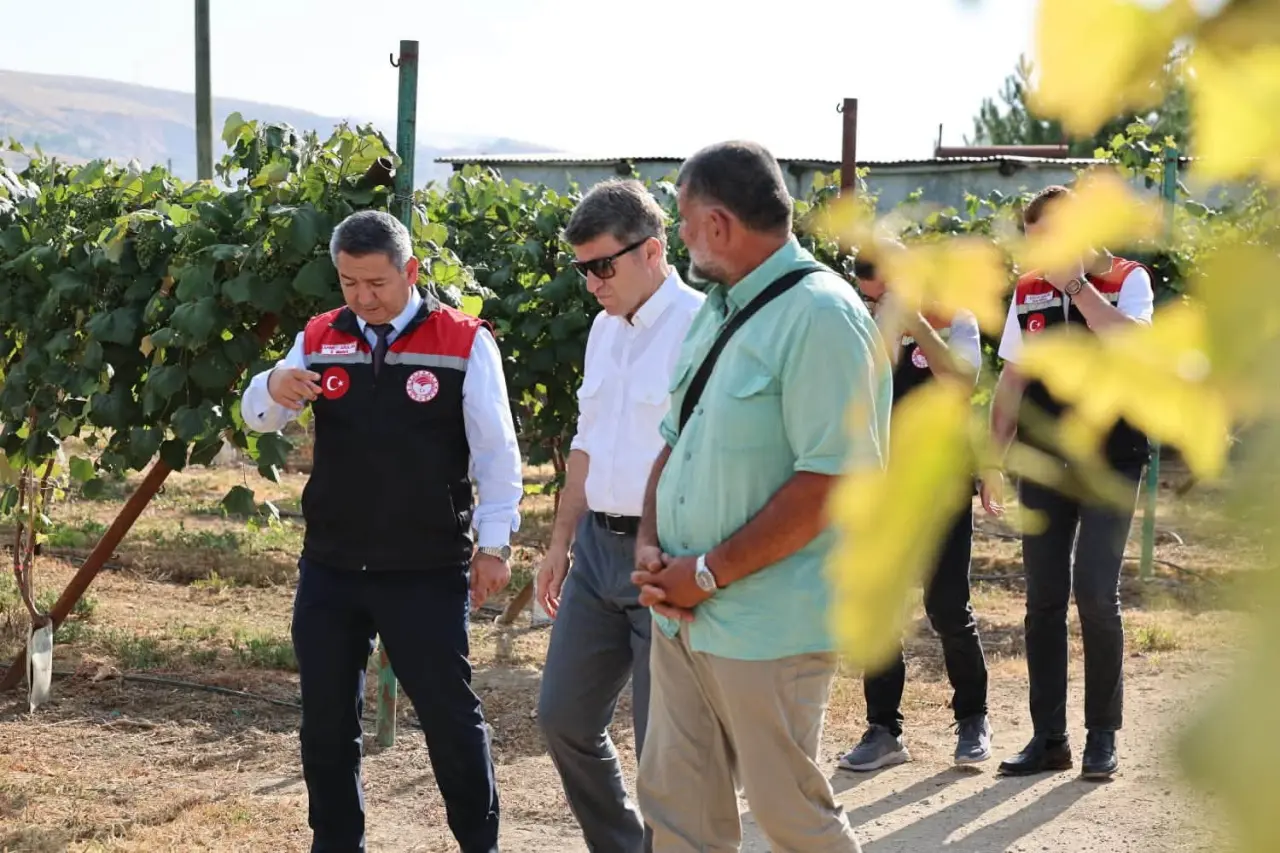 Vali Bakan’dan Doğal Üretime Tam Destek 1