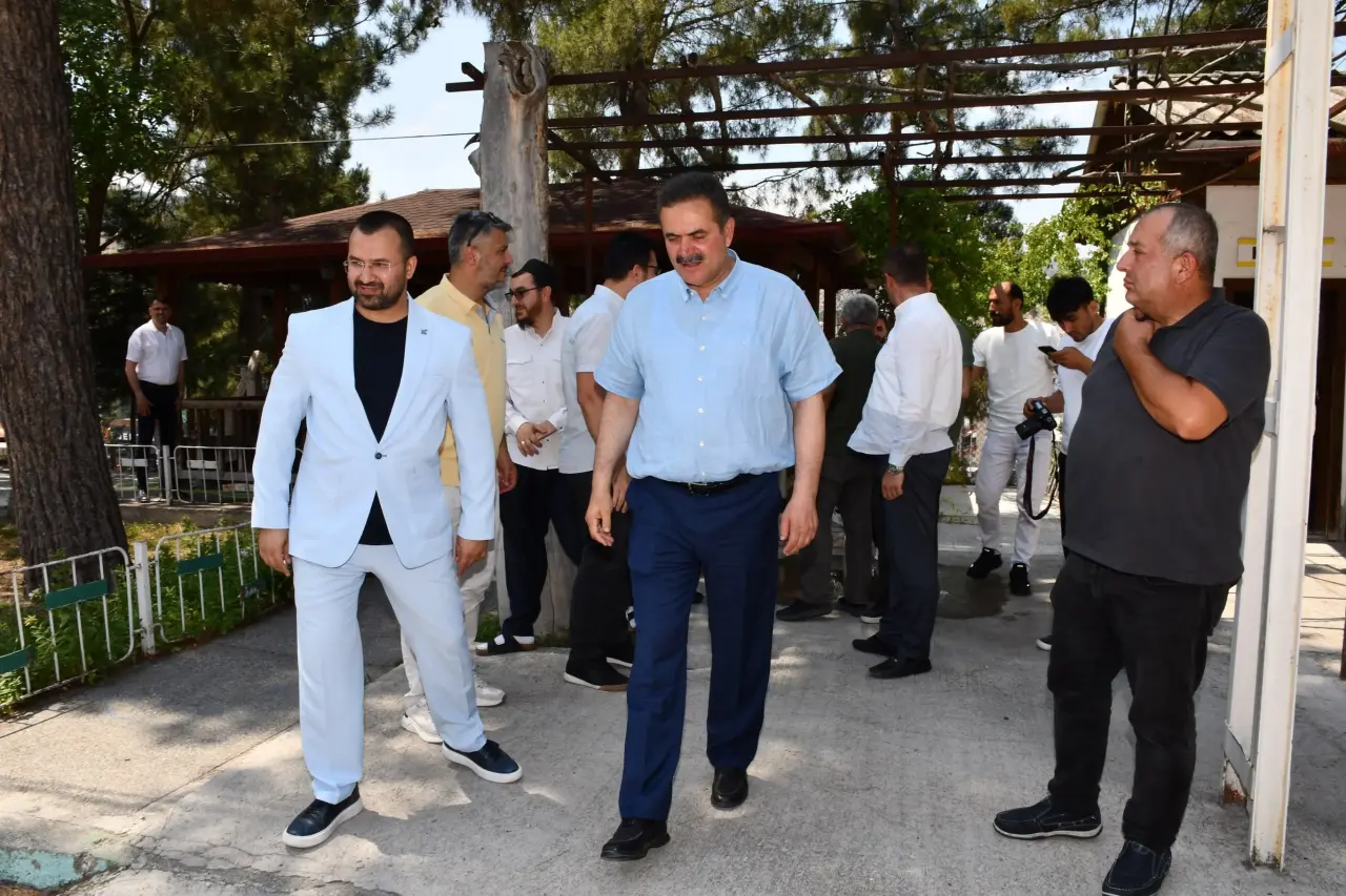 Vekil İpek'ten Yaz Okulu Ziyareti 7