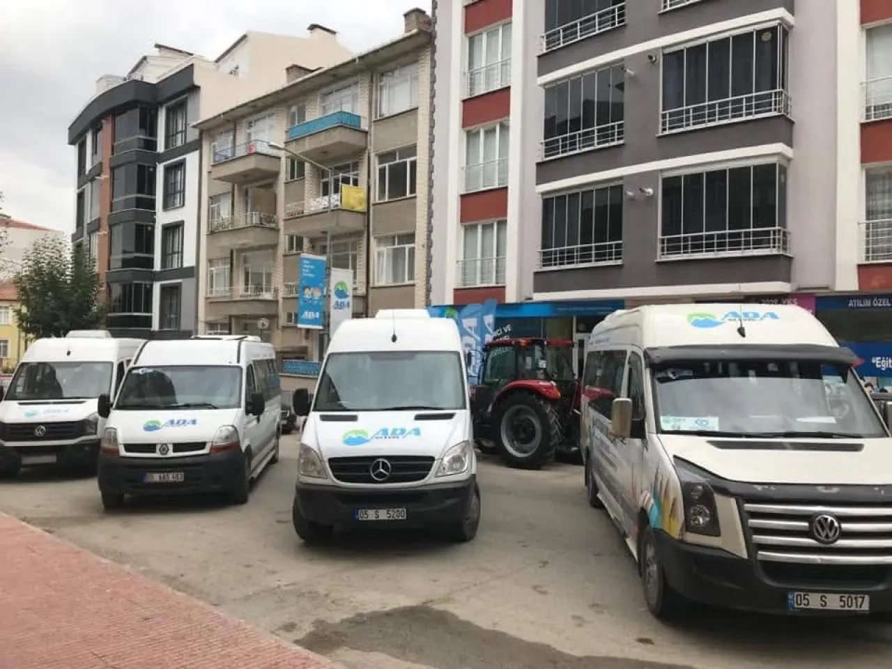 Ada Tur’dan Tarım Sektörüne Güçlü Adım! Biçerdöverle Hasat Sahasına İndi 3