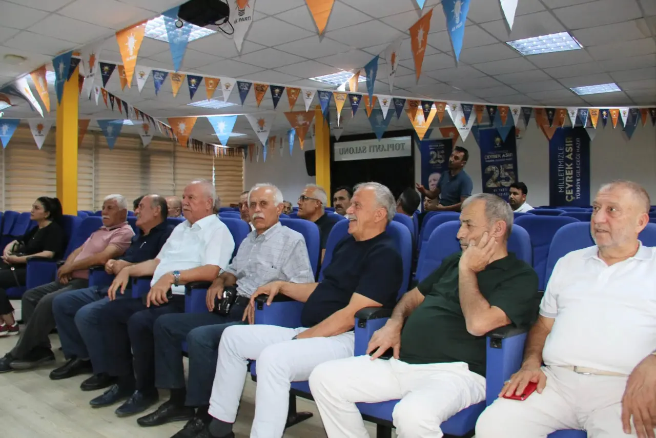 AK Parti Amasya İl Yönetim Kurulu Toplandı 2