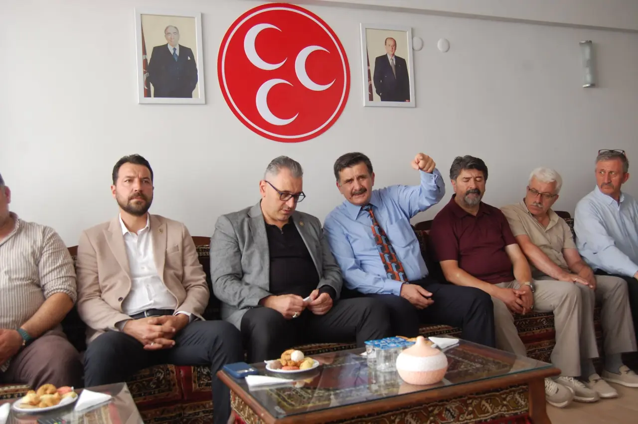 AK Parti Heyeti’nden MHP Merzifon Teşkilatına Ziyaret 4
