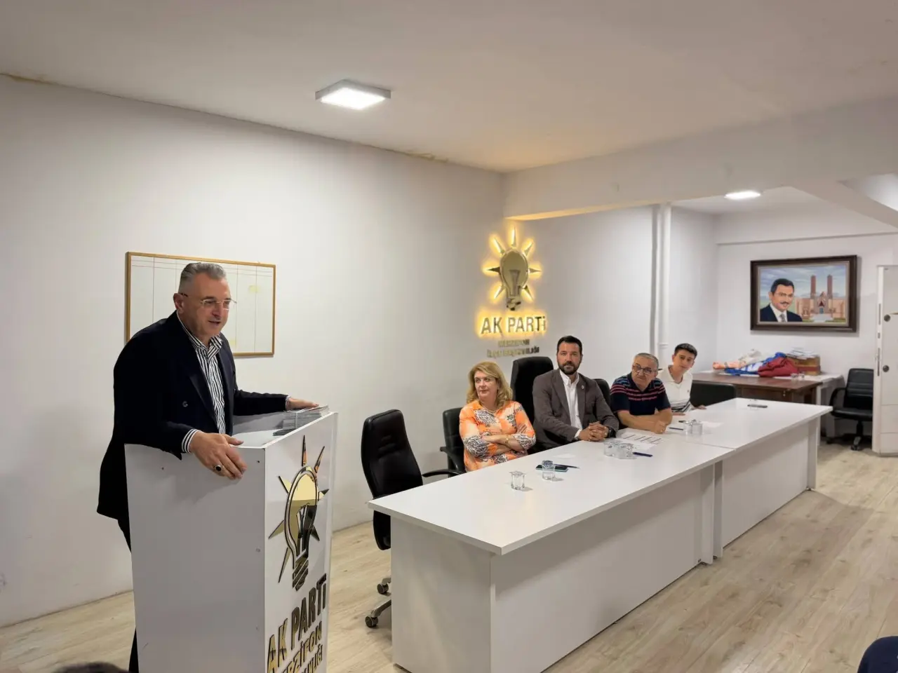 AK Parti Merzifon’da Bir Araya Geldi: “Gece Gündüz Çalışmaya Devam Edeceğiz” 1