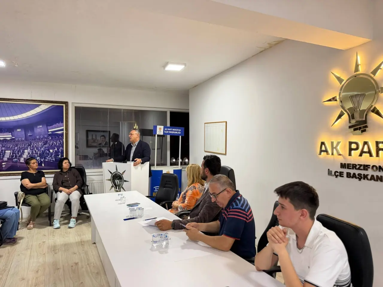 AK Parti Merzifon’da Bir Araya Geldi: “Gece Gündüz Çalışmaya Devam Edeceğiz” 2