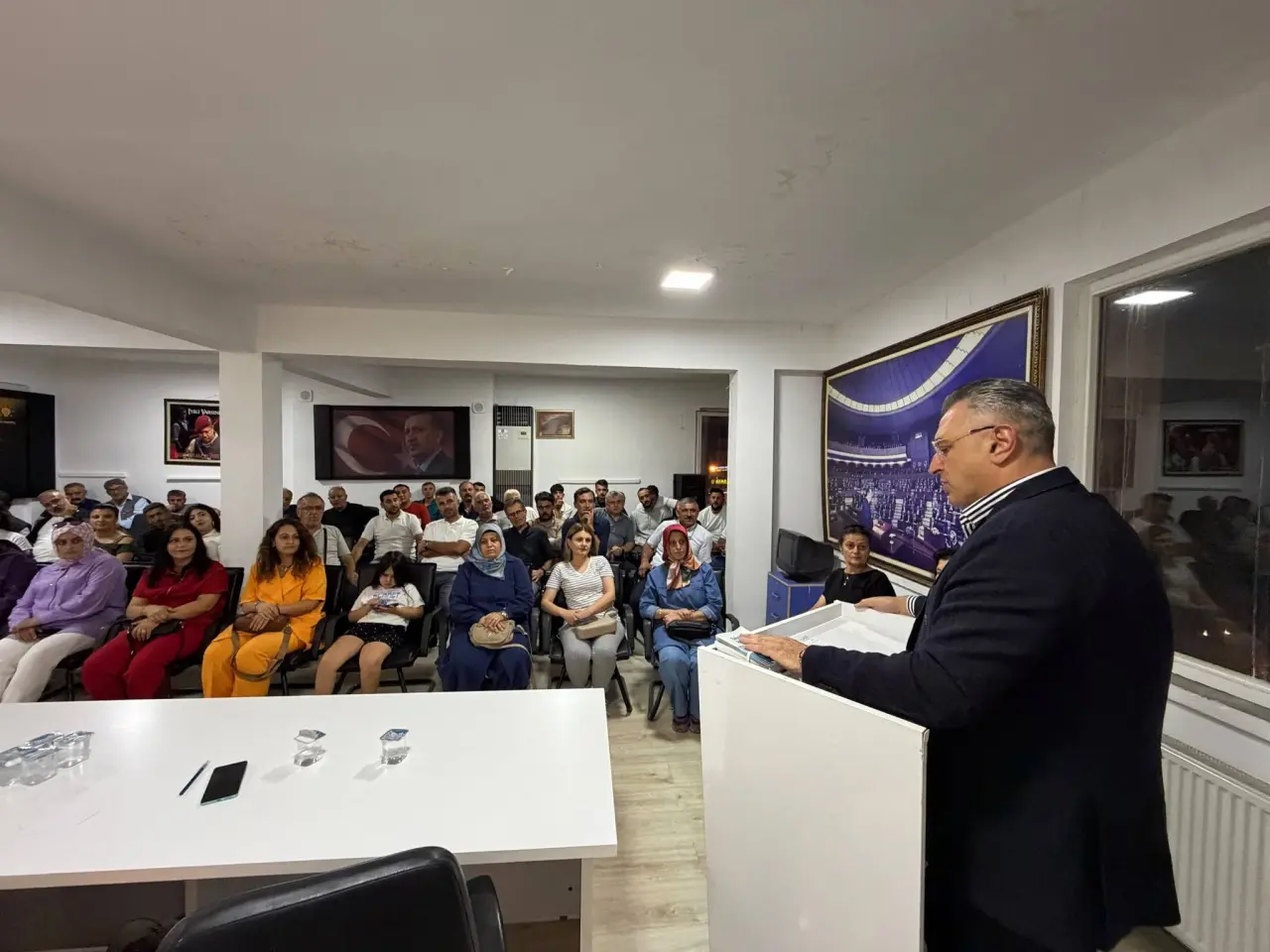 AK Parti Merzifon’da Bir Araya Geldi: “Gece Gündüz Çalışmaya Devam Edeceğiz” 7