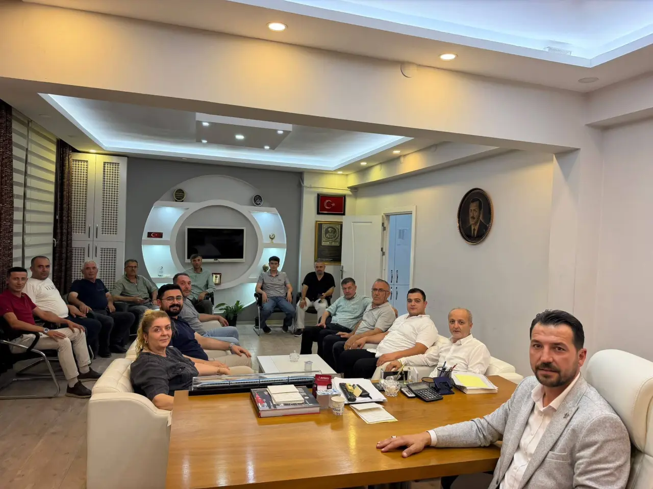 AK Parti Merzifon’da Toplandı 1