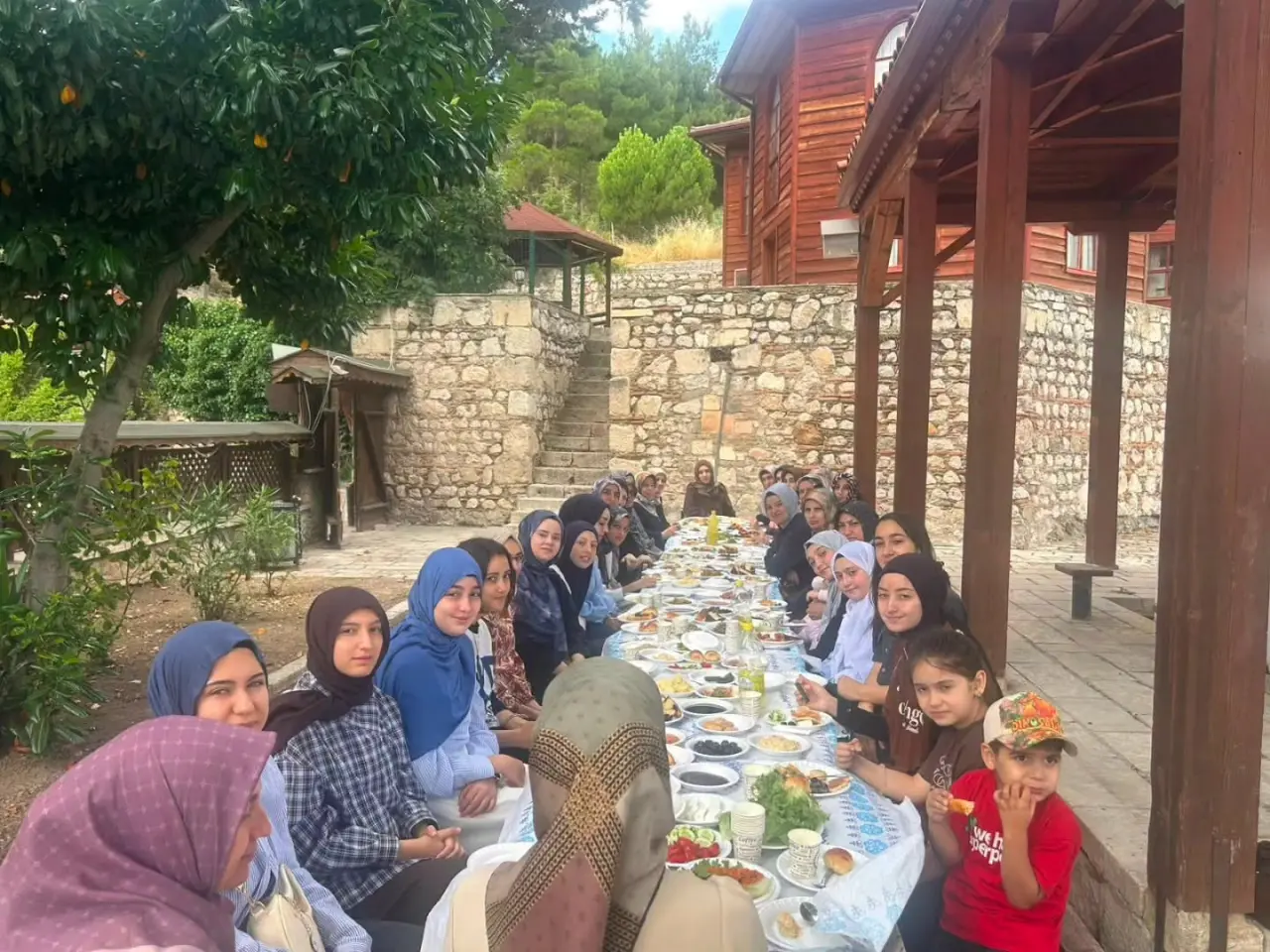 Amasya’da Gençler Zarafetten Medeniyete Yürüdü! 5