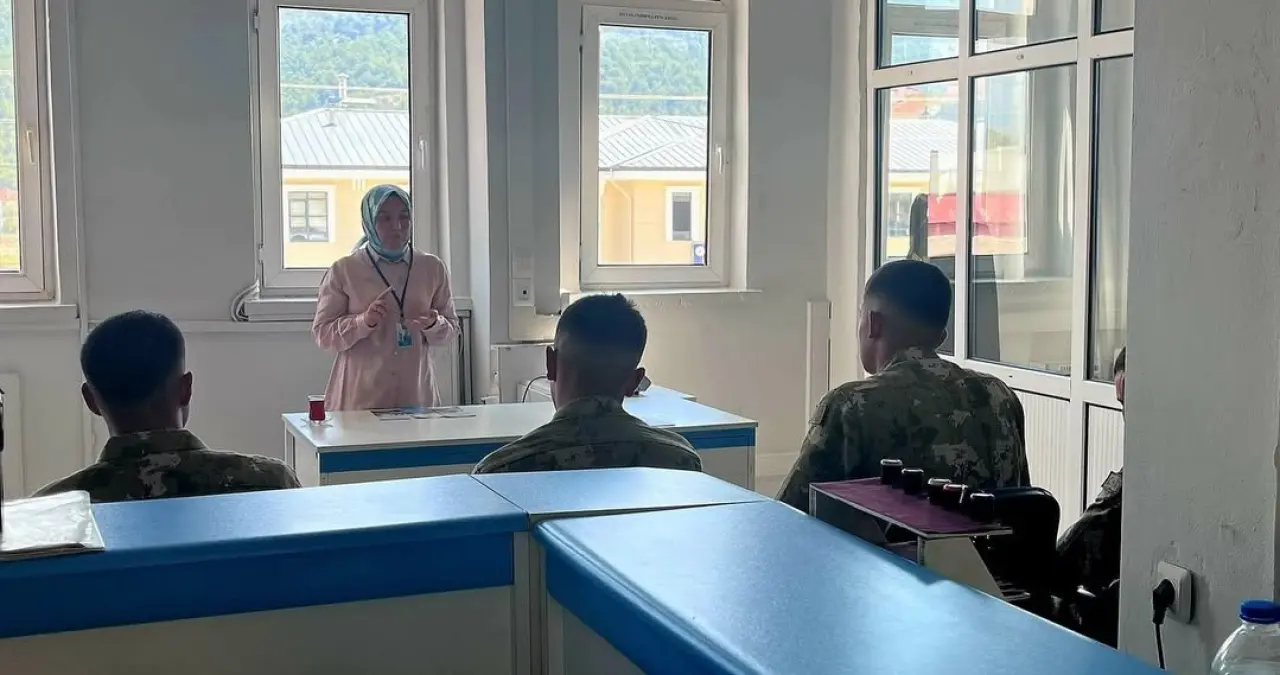 Amasya’da Hepatite Karşı Farkındalık Seferberliği 5