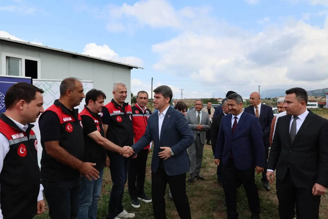 Amasya’da İpek Böcekçiliği Yeniden Doğuyor! 1