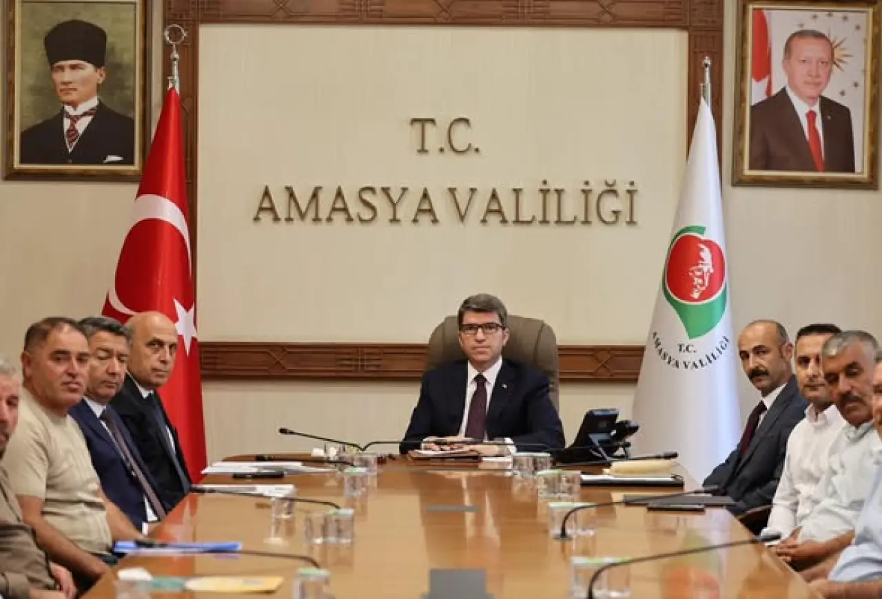 Amasya’da Muhtarlar Vali Önder Bakan’la Buluştu 1