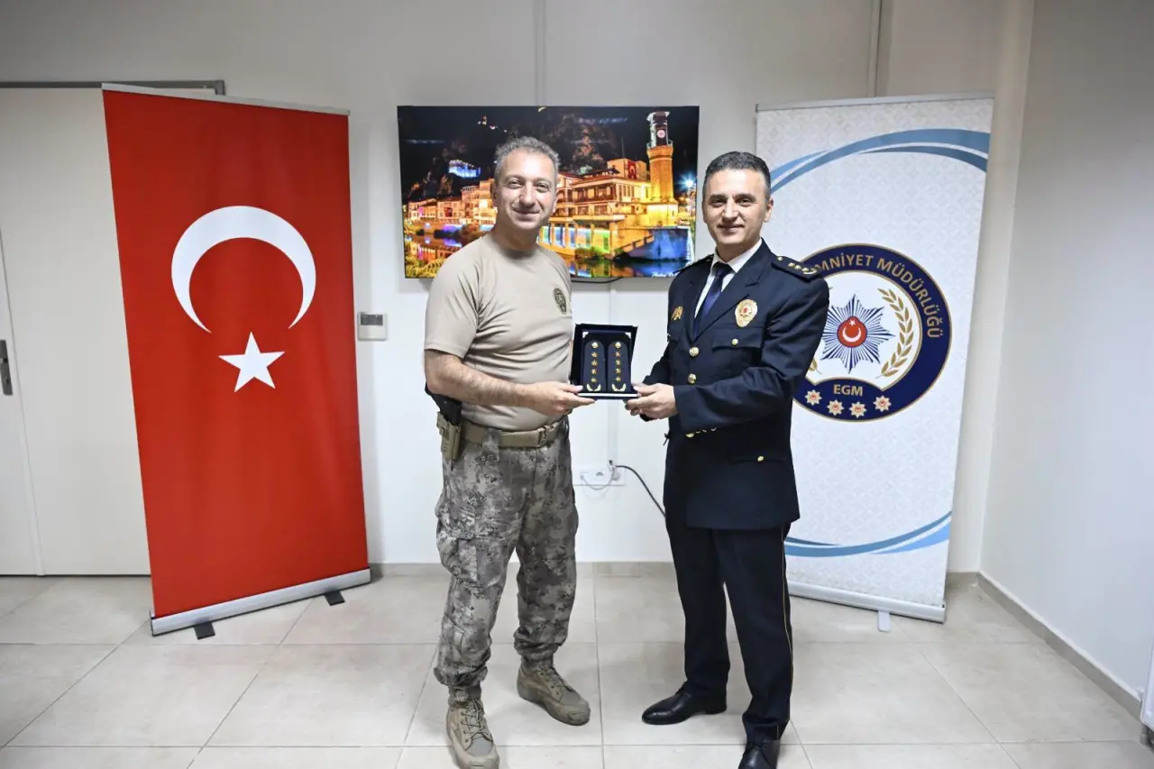 Amasya’da Rütbe Töreni: İki Müdür Terfi Etti 2