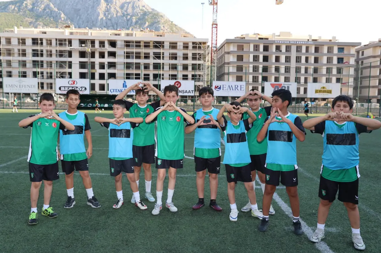 Amasya’da Yaz Futbol Okulu Tamamlandı 1