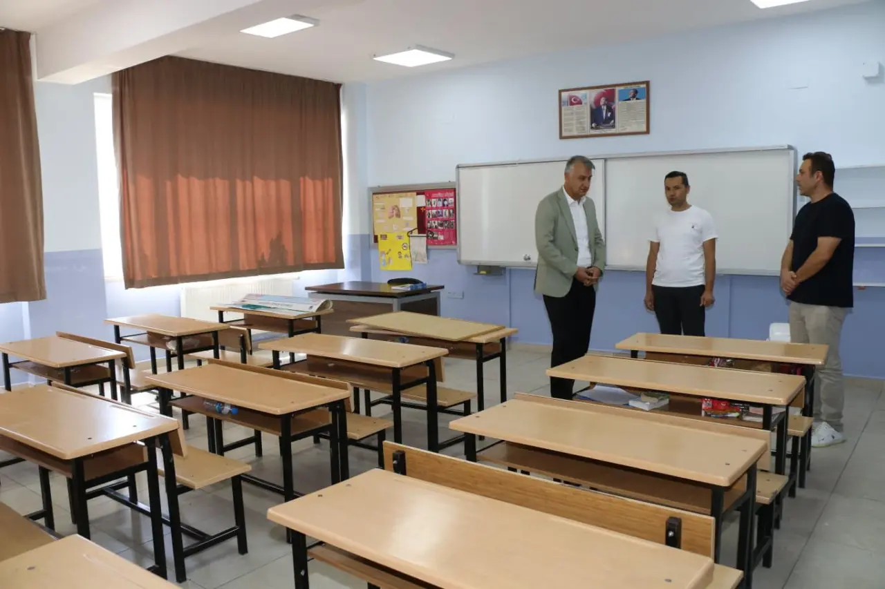 Amasya’da Yeni Eğitim Yılı Öncesi Okullara Yakın Takip 5