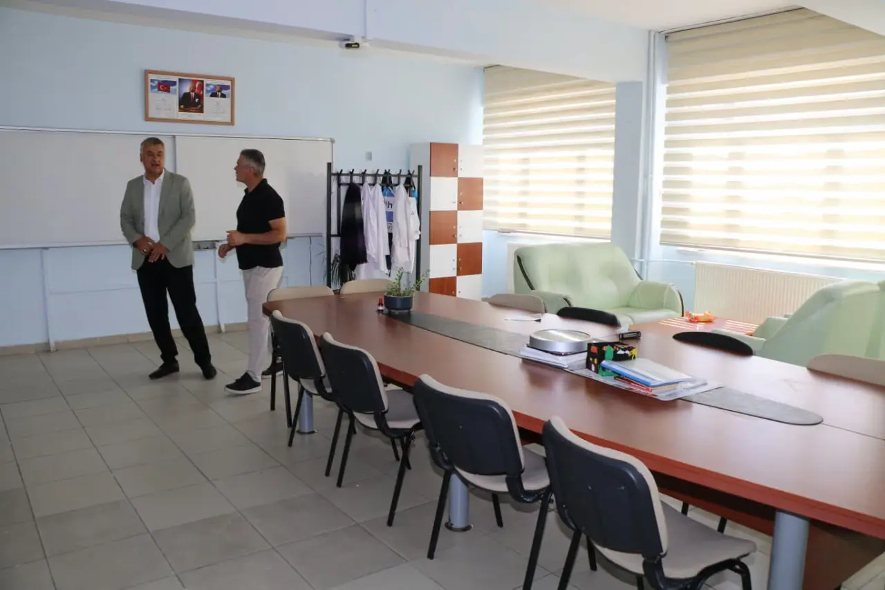 Amasya’da Yeni Eğitim Yılı Öncesi Okullara Yakın Takip 2